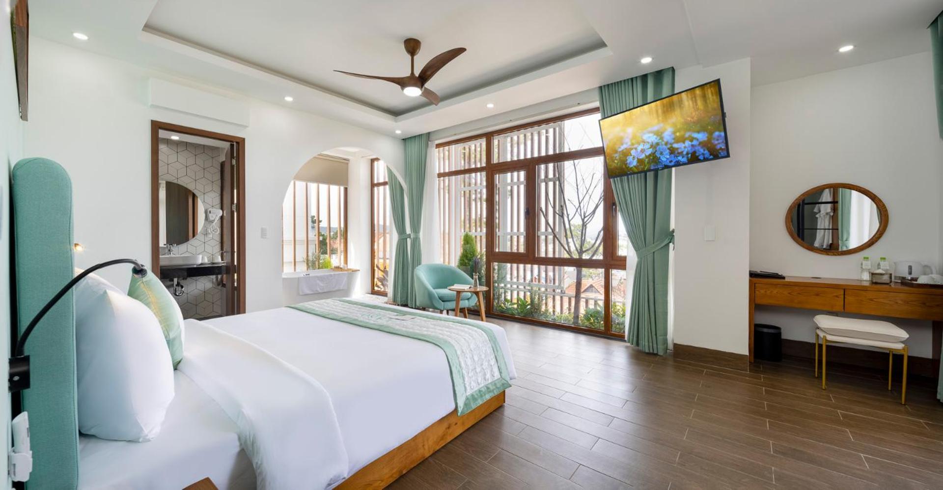 Lasol Boutique Hotel Da Lat Exterior photo